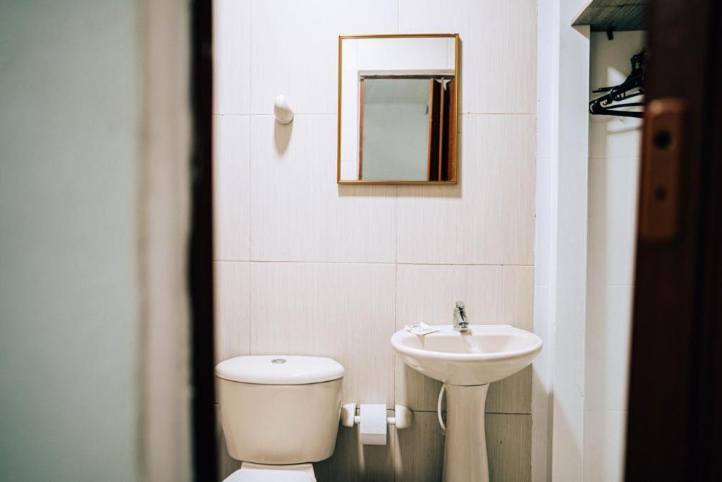 Neos Hotel Cartagena Luaran gambar